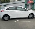 Хендай i30 2013 в Киеве на Automoto.ua Белый Хендай i30, объемом двигателя 1.4 л и пробегом 198 тыс. км за 6690 $, фото 3 на Automoto.ua