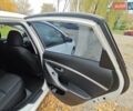 Белый Хендай i30, объемом двигателя 1.4 л и пробегом 105 тыс. км за 8400 $, фото 21 на Automoto.ua