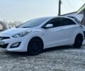 Белый Хендай i30, объемом двигателя 1.4 л и пробегом 255 тыс. км за 5700 $, фото 1 на Automoto.ua
