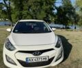 Белый Хендай i30, объемом двигателя 1.6 л и пробегом 220 тыс. км за 8999 $, фото 1 на Automoto.ua