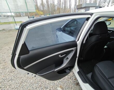 Білий Хендай i30, об'ємом двигуна 0 л та пробігом 105 тис. км за 8400 $, фото 10 на Automoto.ua