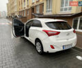 Белый Хендай i30, объемом двигателя 1.4 л и пробегом 239 тыс. км за 5500 $, фото 3 на Automoto.ua
