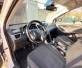 Белый Хендай i30, объемом двигателя 1.4 л и пробегом 180 тыс. км за 7500 $, фото 11 на Automoto.ua
