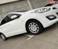 Белый Хендай i30, объемом двигателя 1.4 л и пробегом 109 тыс. км за 6500 $, фото 3 на Automoto.ua