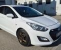 Белый Хендай i30, объемом двигателя 1.4 л и пробегом 196 тыс. км за 7800 $, фото 22 на Automoto.ua