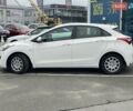Хендай i30 2013 в Киеве на Automoto.ua Белый Хендай i30, объемом двигателя 1.4 л и пробегом 198 тыс. км за 6690 $, фото 7 на Automoto.ua