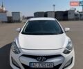 Белый Хендай i30, объемом двигателя 1.59 л и пробегом 200 тыс. км за 9900 $, фото 1 на Automoto.ua