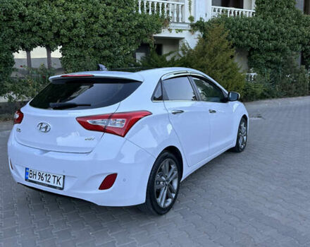 Белый Хендай i30, объемом двигателя 1.59 л и пробегом 125 тыс. км за 13800 $, фото 18 на Automoto.ua