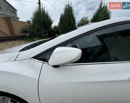Белый Хендай i30, объемом двигателя 1.6 л и пробегом 108 тыс. км за 14200 $, фото 28 на Automoto.ua