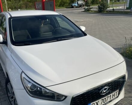 Білий Хендай i30, об'ємом двигуна 1.4 л та пробігом 210 тис. км за 12000 $, фото 14 на Automoto.ua