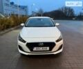 Белый Хендай i30, объемом двигателя 1.35 л и пробегом 88 тыс. км за 13000 $, фото 2 на Automoto.ua