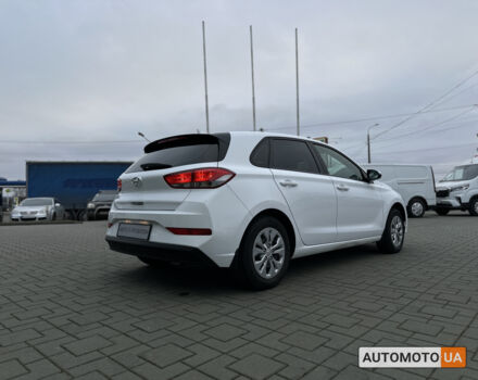 Білий Хендай i30, об'ємом двигуна 1.5 л та пробігом 56 тис. км за 16840 $, фото 10 на Automoto.ua