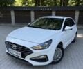 Белый Хендай i30, объемом двигателя 1.5 л и пробегом 68 тыс. км за 12999 $, фото 2 на Automoto.ua