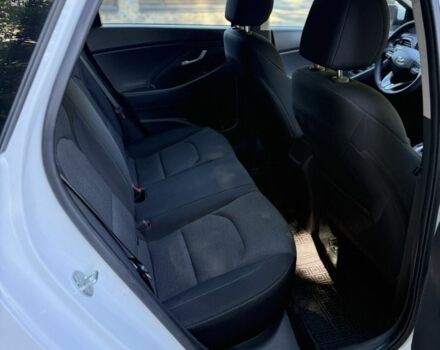 Белый Хендай i30, объемом двигателя 1.5 л и пробегом 68 тыс. км за 12999 $, фото 19 на Automoto.ua