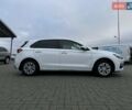 Белый Хендай i30, объемом двигателя 1.5 л и пробегом 56 тыс. км за 16843 $, фото 9 на Automoto.ua