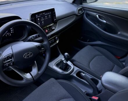 Белый Хендай i30, объемом двигателя 1.5 л и пробегом 68 тыс. км за 12999 $, фото 17 на Automoto.ua
