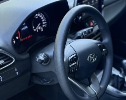 Белый Хендай i30, объемом двигателя 1.5 л и пробегом 68 тыс. км за 12999 $, фото 14 на Automoto.ua