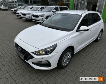 Білий Хендай i30, об'ємом двигуна 1.5 л та пробігом 56 тис. км за 16840 $, фото 7 на Automoto.ua