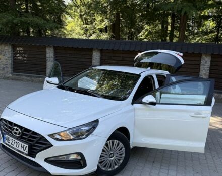 Белый Хендай i30, объемом двигателя 1.5 л и пробегом 68 тыс. км за 12999 $, фото 23 на Automoto.ua