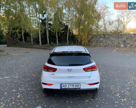 Белый Хендай i30, объемом двигателя 1.5 л и пробегом 70 тыс. км за 13800 $, фото 7 на Automoto.ua