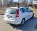 Белый Хендай i30, объемом двигателя 1.6 л и пробегом 195 тыс. км за 6800 $, фото 2 на Automoto.ua