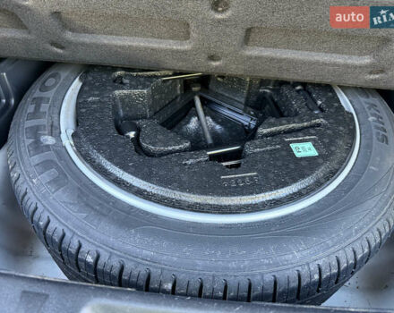 Белый Хендай i30, объемом двигателя 2 л и пробегом 240 тыс. км за 8500 $, фото 19 на Automoto.ua