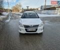 Белый Хендай i30, объемом двигателя 1.99 л и пробегом 257 тыс. км за 5900 $, фото 1 на Automoto.ua
