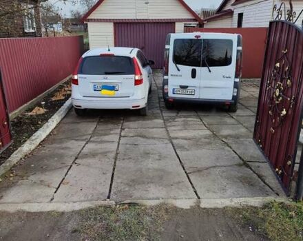 Белый Хендай i30, объемом двигателя 1.6 л и пробегом 155 тыс. км за 6500 $, фото 12 на Automoto.ua