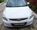 Белый Хендай i30, объемом двигателя 1.6 л и пробегом 155 тыс. км за 6500 $, фото 1 на Automoto.ua