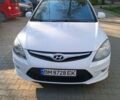 Белый Хендай i30, объемом двигателя 1.4 л и пробегом 220 тыс. км за 7000 $, фото 1 на Automoto.ua