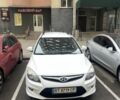 Белый Хендай i30, объемом двигателя 1.6 л и пробегом 258 тыс. км за 4600 $, фото 1 на Automoto.ua