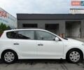 Белый Хендай i30, объемом двигателя 1.58 л и пробегом 240 тыс. км за 6500 $, фото 1 на Automoto.ua