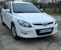 Білий Хендай i30, об'ємом двигуна 1.6 л та пробігом 300 тис. км за 6000 $, фото 4 на Automoto.ua