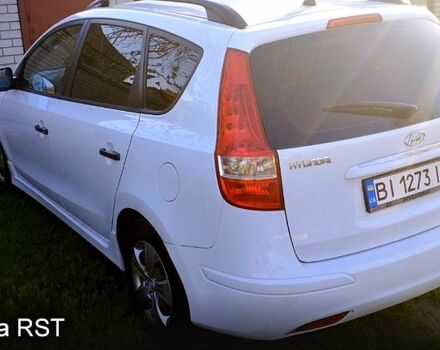 Білий Хендай i30, об'ємом двигуна 1.6 л та пробігом 225 тис. км за 6300 $, фото 2 на Automoto.ua