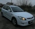 Білий Хендай i30, об'ємом двигуна 1.6 л та пробігом 300 тис. км за 6000 $, фото 1 на Automoto.ua