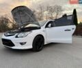 Белый Хендай i30, объемом двигателя 1.58 л и пробегом 210 тыс. км за 7200 $, фото 2 на Automoto.ua