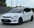 Белый Хендай i30, объемом двигателя 1.6 л и пробегом 195 тыс. км за 7500 $, фото 1 на Automoto.ua