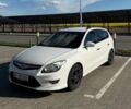 Білий Хендай i30, об'ємом двигуна 1.58 л та пробігом 183 тис. км за 6000 $, фото 1 на Automoto.ua