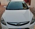 Белый Хендай i30, объемом двигателя 1.58 л и пробегом 217 тыс. км за 7900 $, фото 1 на Automoto.ua
