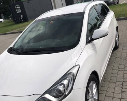 Белый Хендай i30, объемом двигателя 1.6 л и пробегом 239 тыс. км за 8900 $, фото 28 на Automoto.ua