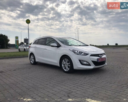 Белый Хендай i30, объемом двигателя 1.6 л и пробегом 239 тыс. км за 8900 $, фото 14 на Automoto.ua