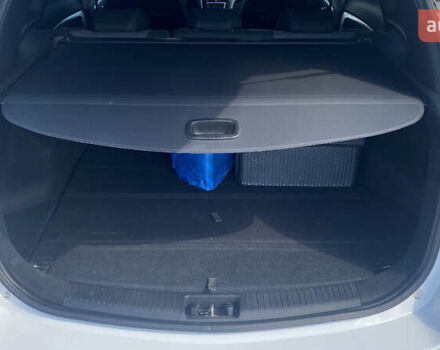 Белый Хендай i30, объемом двигателя 1.58 л и пробегом 224 тыс. км за 8300 $, фото 15 на Automoto.ua