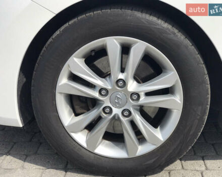Белый Хендай i30, объемом двигателя 1.6 л и пробегом 239 тыс. км за 8900 $, фото 38 на Automoto.ua