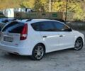 Белый Хендай i30, объемом двигателя 1.58 л и пробегом 184 тыс. км за 6600 $, фото 5 на Automoto.ua
