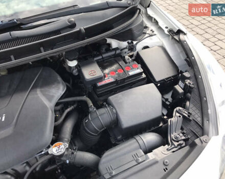 Белый Хендай i30, объемом двигателя 1.6 л и пробегом 239 тыс. км за 8900 $, фото 81 на Automoto.ua