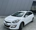 Белый Хендай i30, объемом двигателя 1.6 л и пробегом 242 тыс. км за 7200 $, фото 1 на Automoto.ua
