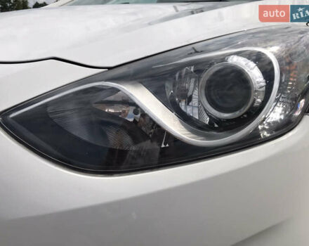 Белый Хендай i30, объемом двигателя 1.6 л и пробегом 239 тыс. км за 8900 $, фото 35 на Automoto.ua