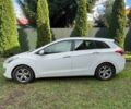 Белый Хендай i30, объемом двигателя 1.6 л и пробегом 200 тыс. км за 7200 $, фото 5 на Automoto.ua