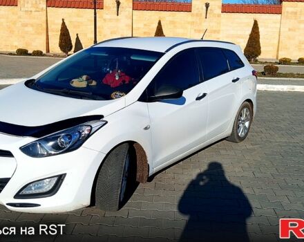 Білий Хендай i30, об'ємом двигуна 1.4 л та пробігом 206 тис. км за 8790 $, фото 10 на Automoto.ua