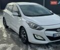 Белый Хендай i30, объемом двигателя 1.4 л и пробегом 300 тыс. км за 6500 $, фото 1 на Automoto.ua